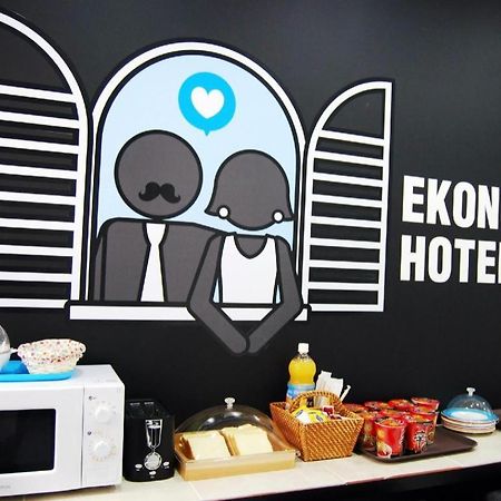 Ekonomy Hotel Nampo Пусан Екстериор снимка