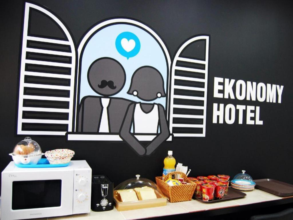 Ekonomy Hotel Nampo Пусан Екстериор снимка